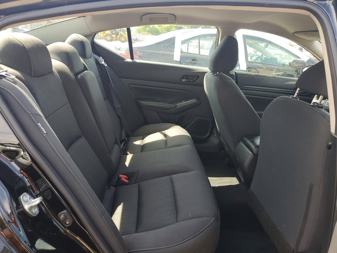 Nissan Altima S