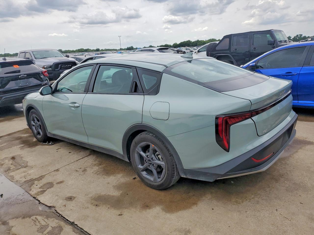 Kia K4 Lxs