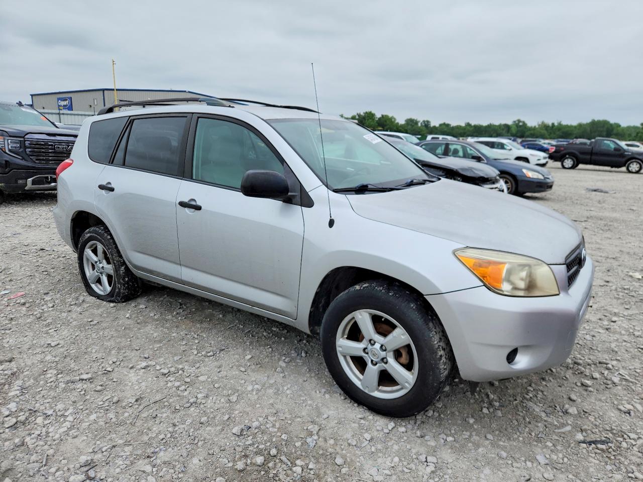 Toyota RAV4 Base