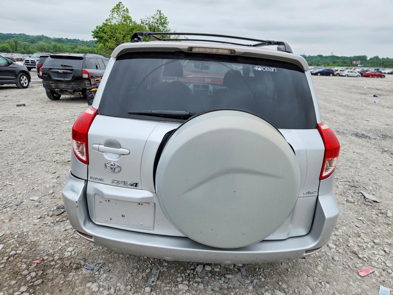 Toyota RAV4 Base
