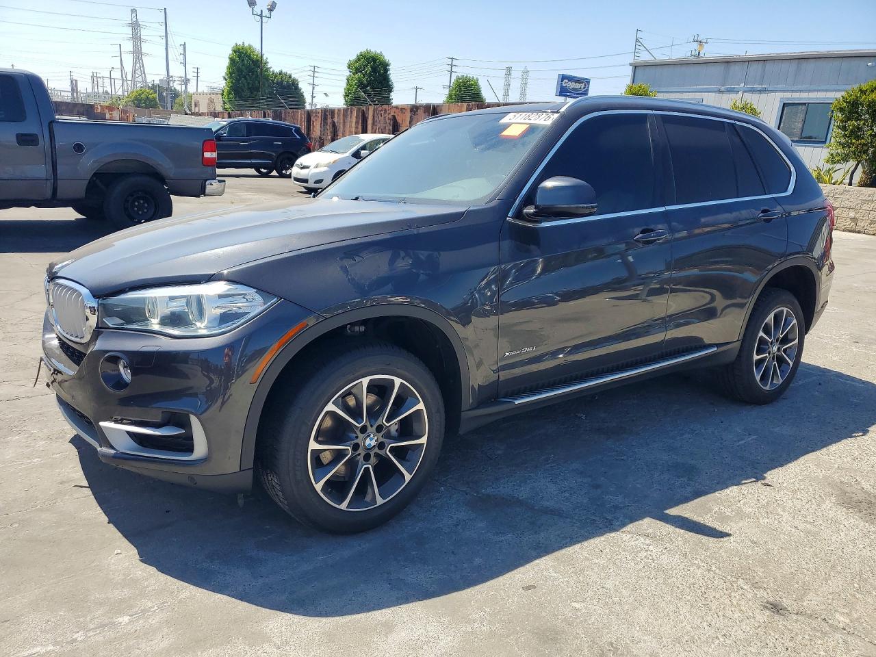 Salvage BMW X Series Image