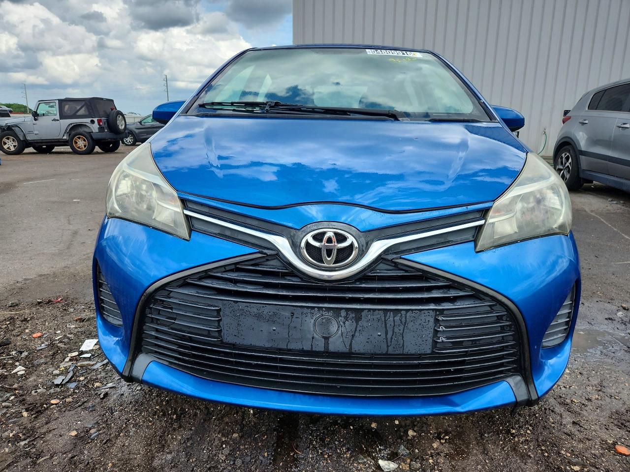 Toyota Yaris 5-door L
