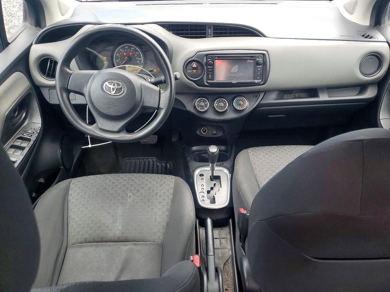 Toyota Yaris 5-door L