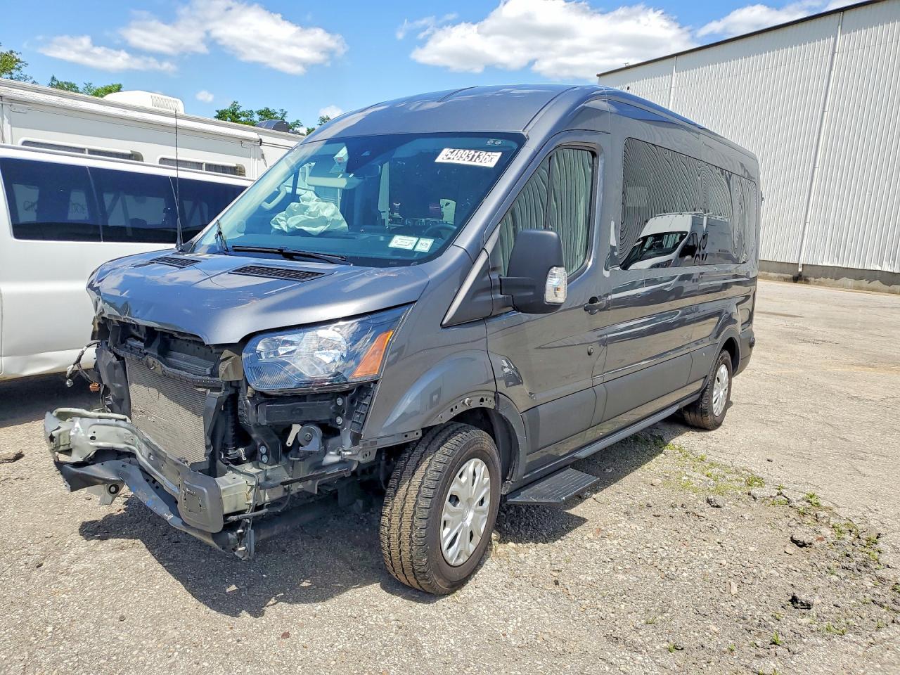 Salvage Ford Transit Image