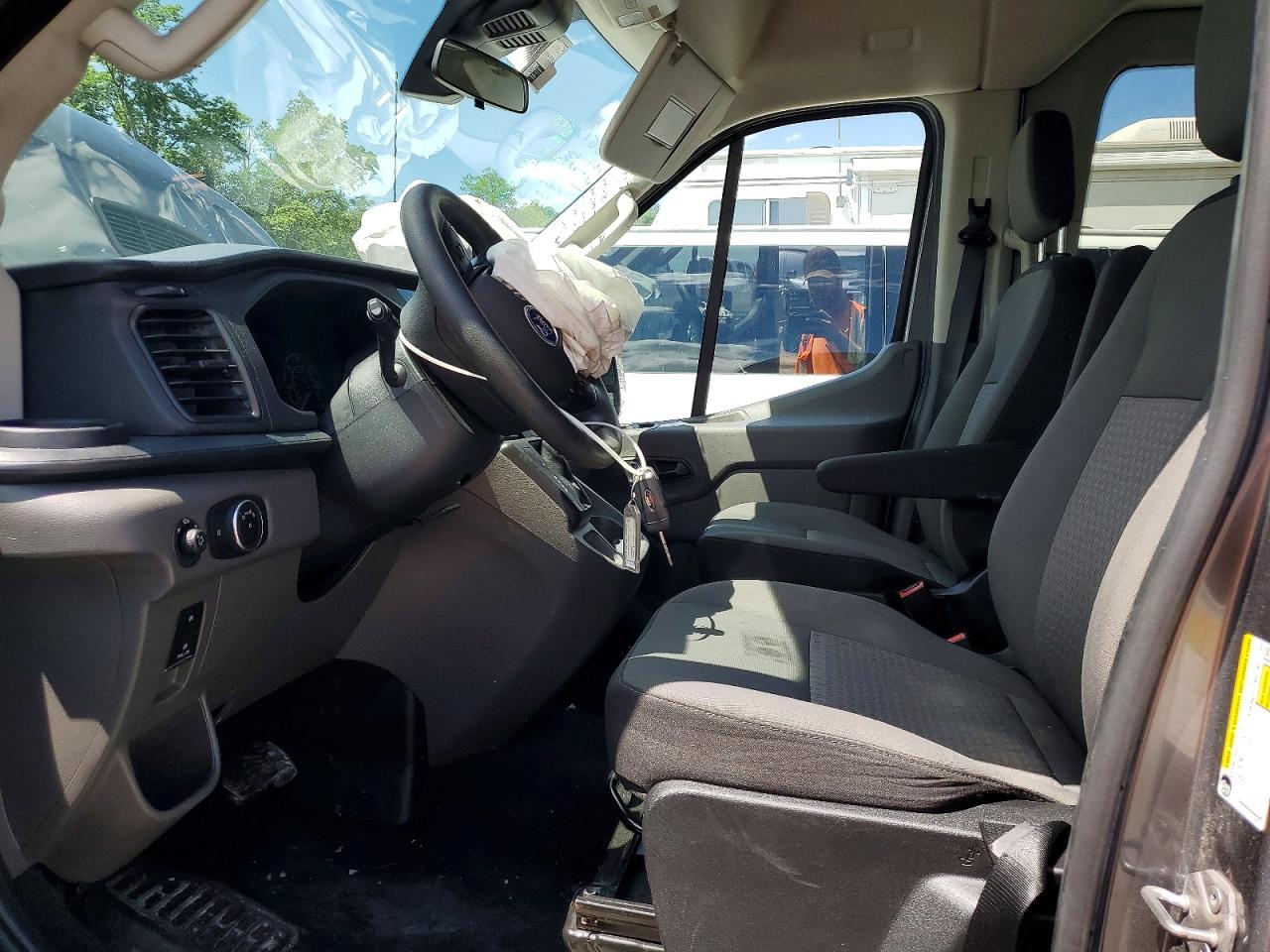 Ford Transit T-350