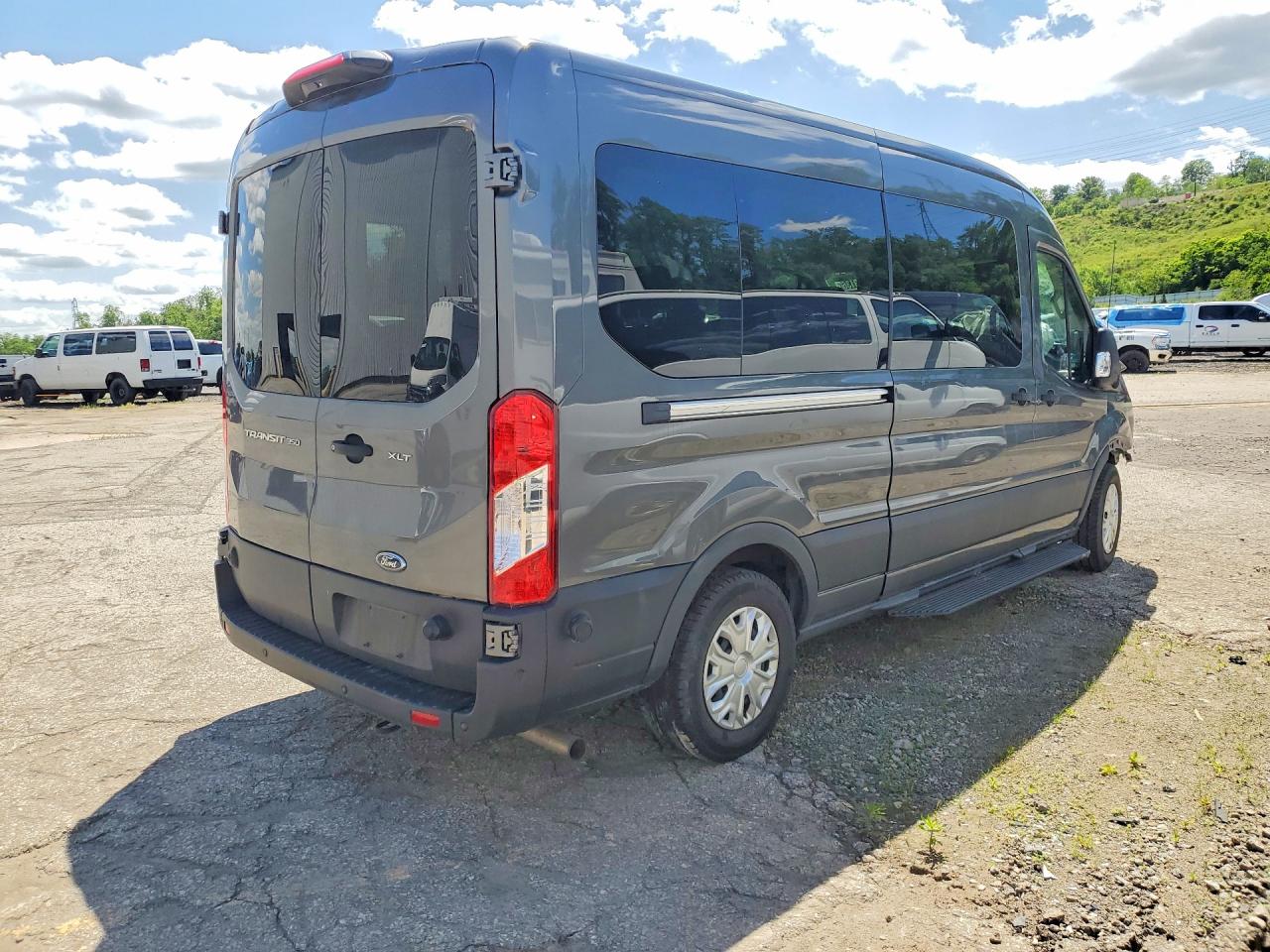 Ford Transit T-350