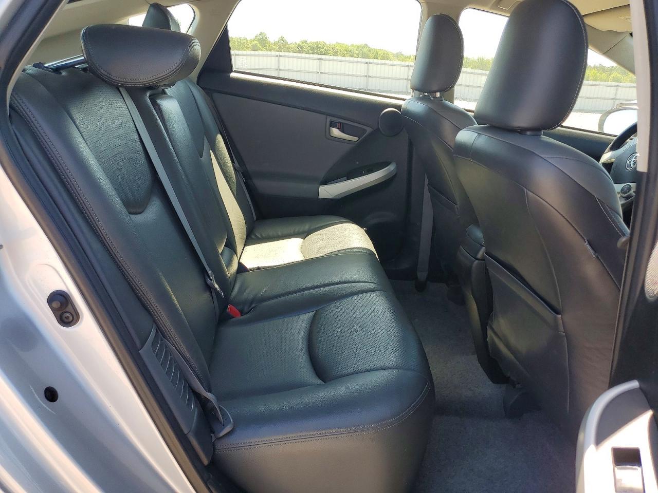 Toyota Prius Five