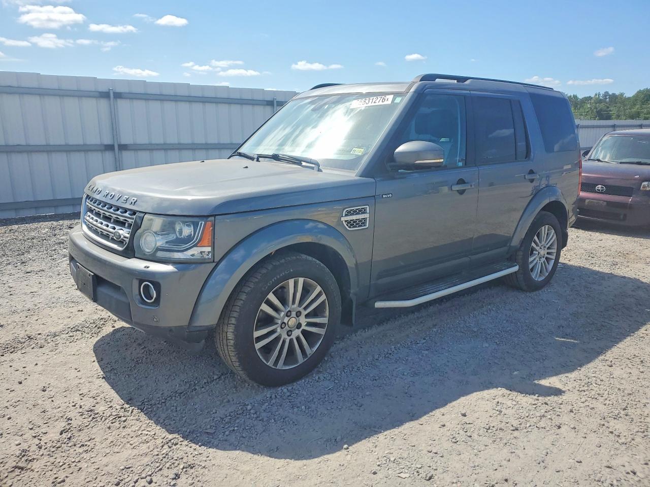 Salvage Land Rover LR4 Image