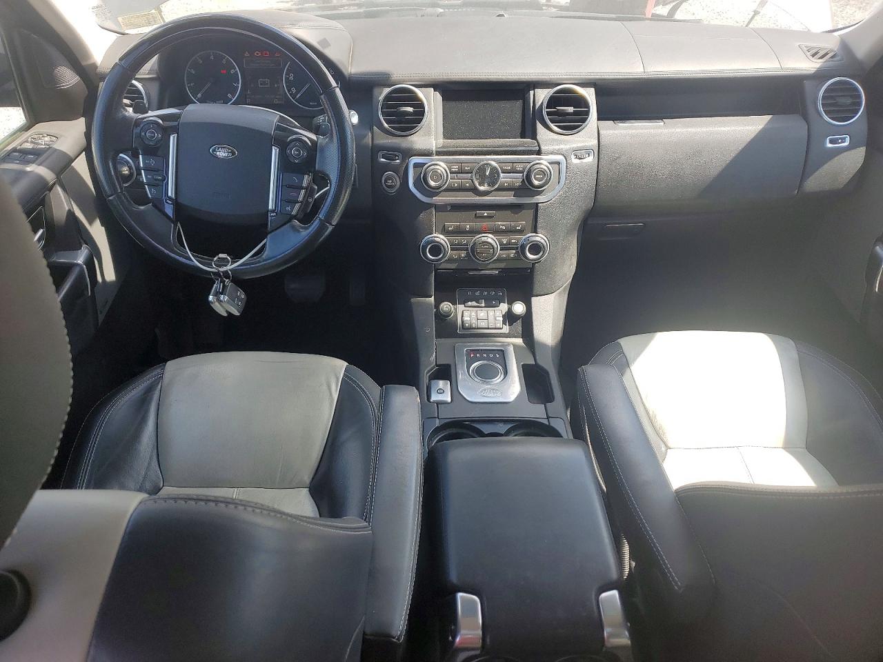 Land Rover LR4