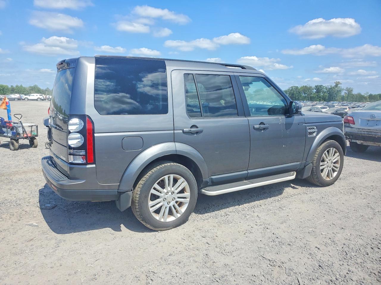 Land Rover LR4