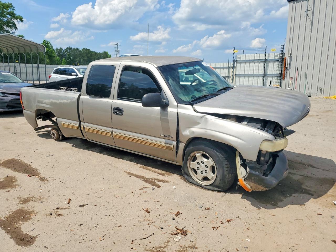 Chevrolet Silverado C1500