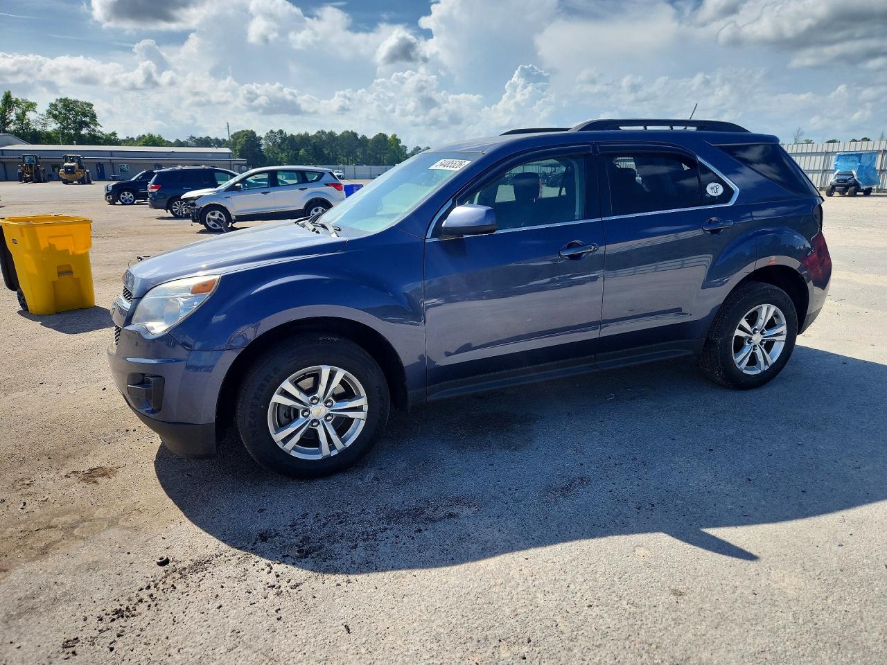 Salvage Chevrolet Equinox Image