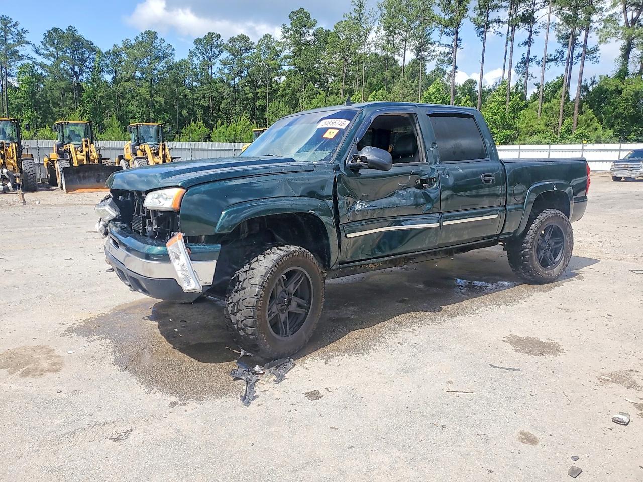 Salvage Chevrolet Silverado Image