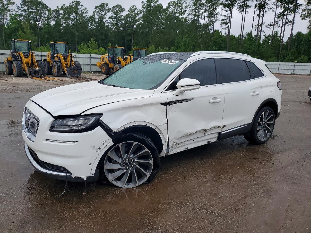 Salvage Lincoln Nautilus Image
