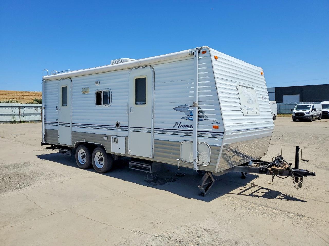 Salvage Nomad Trailer Image