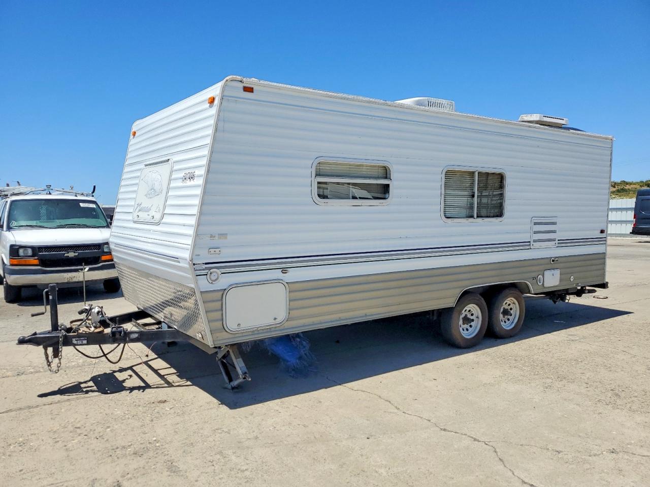 Nomad Trailer