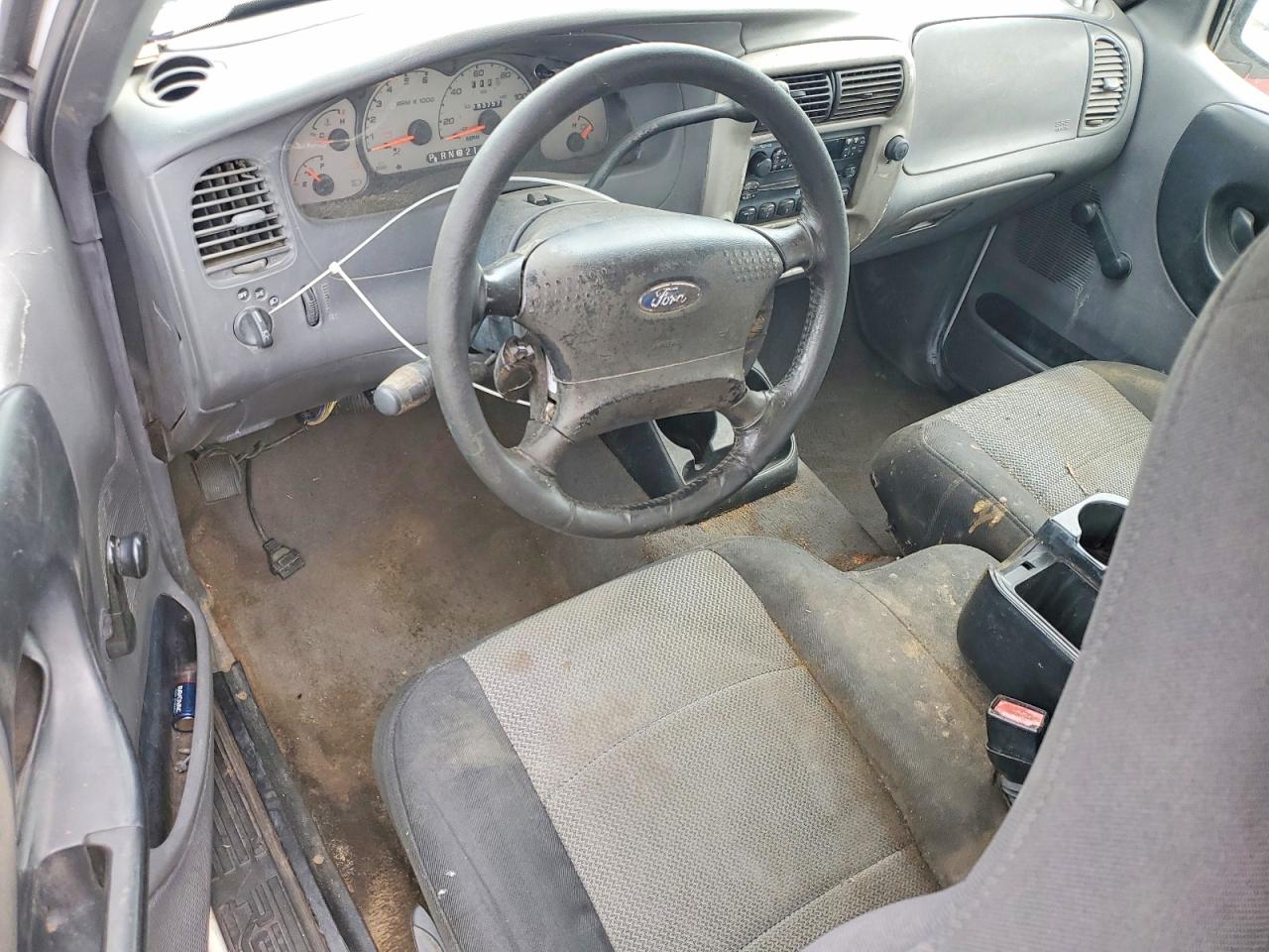 Ford Ranger Super Cab