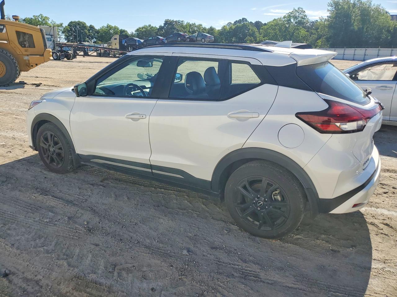 Nissan Kicks Sr