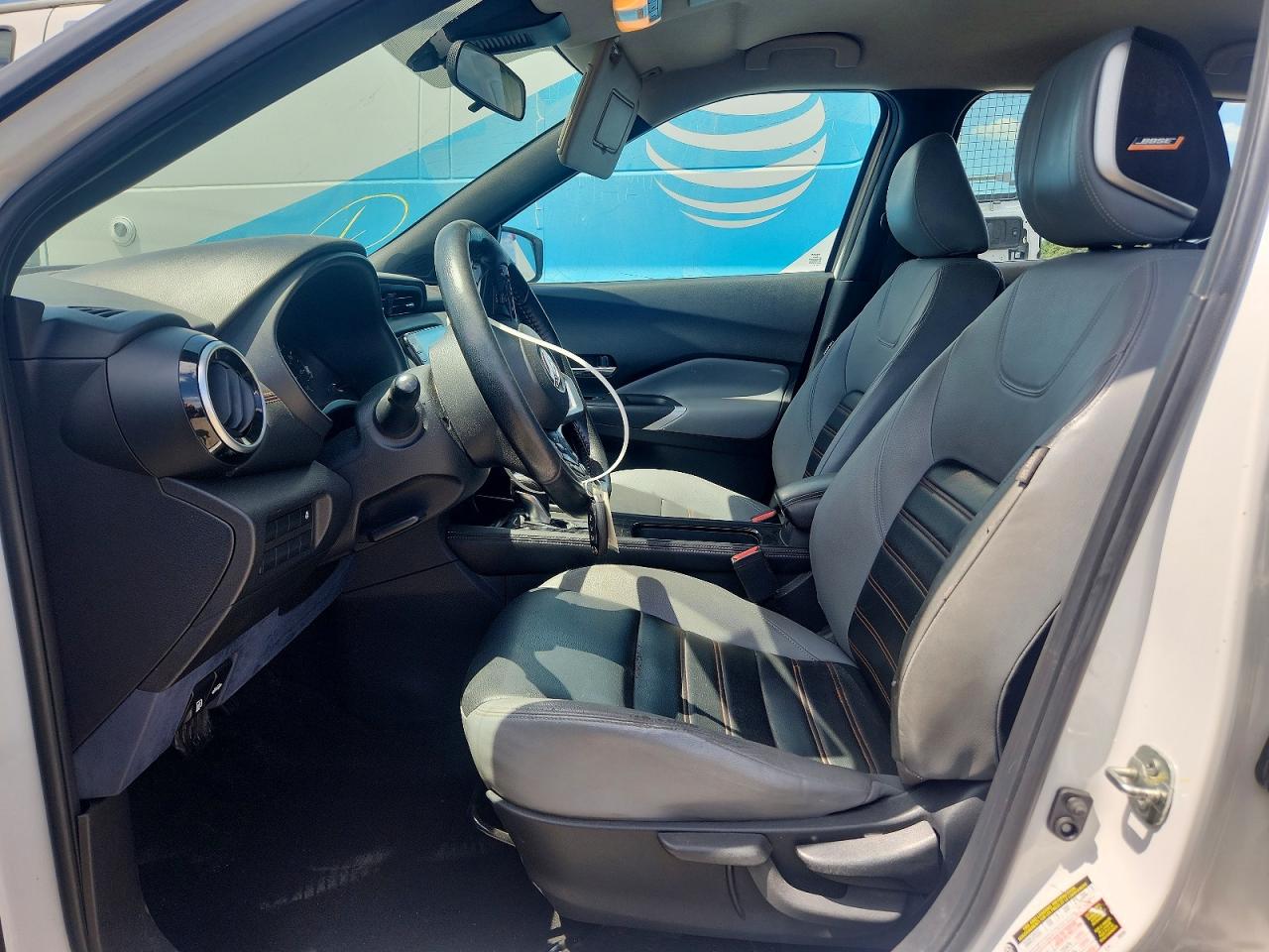 Nissan Kicks Sr
