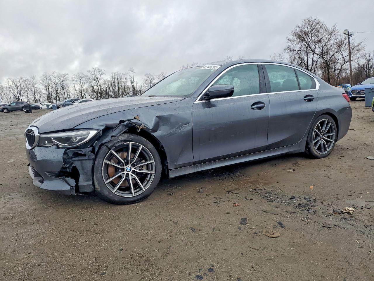 Salvage BMW 3 Series Image