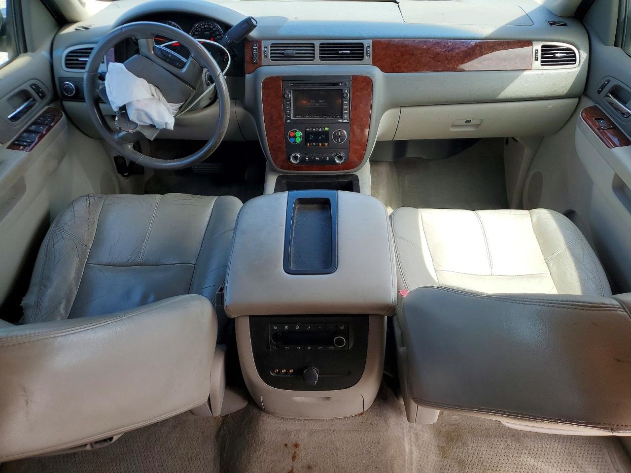 Chevrolet Suburban K1500 Lt