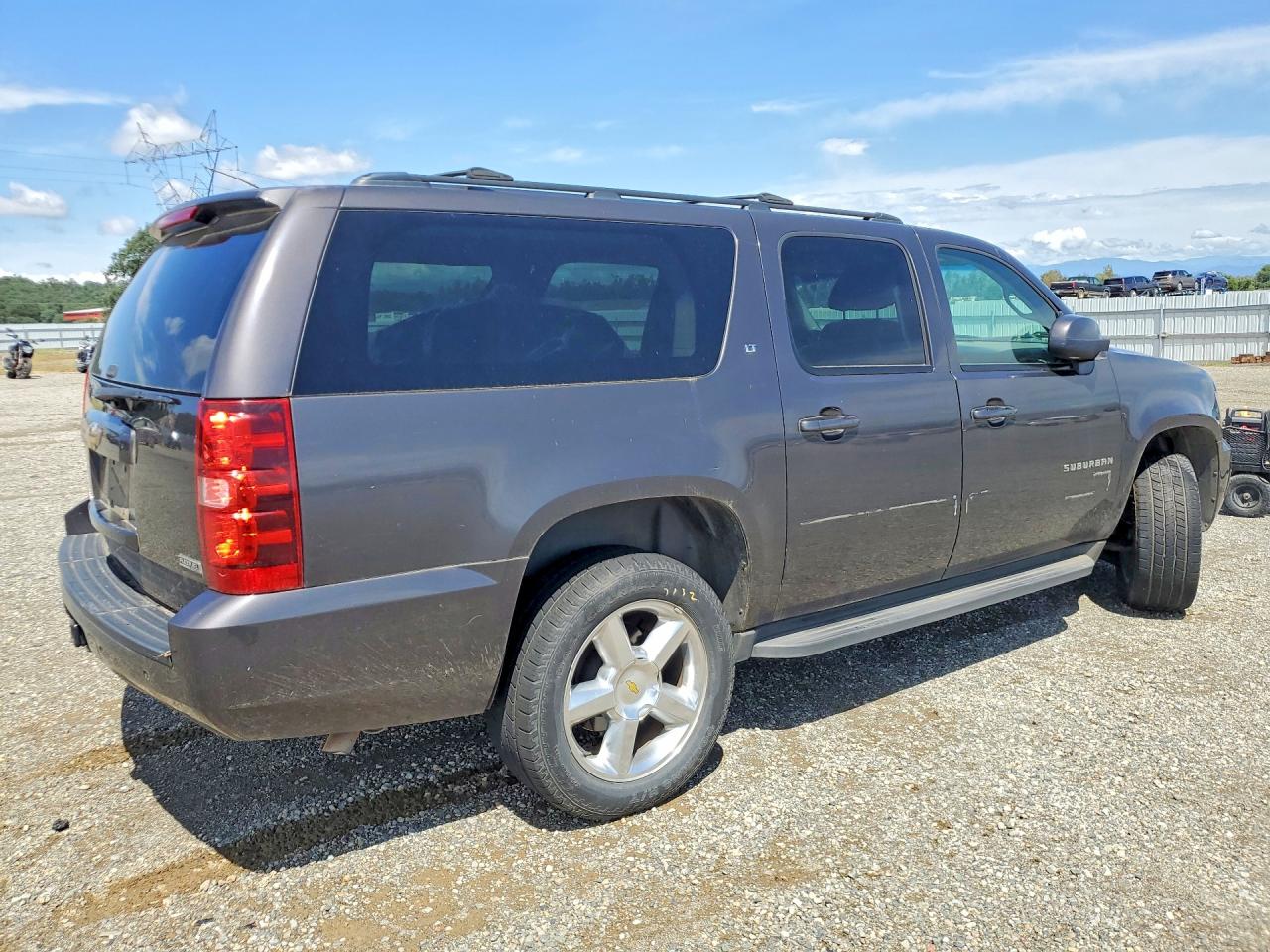 Chevrolet Suburban K1500 Lt