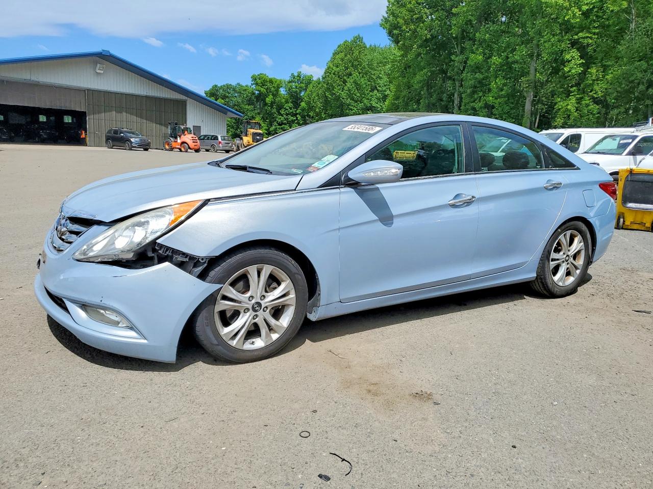Salvage Hyundai SONATA Image