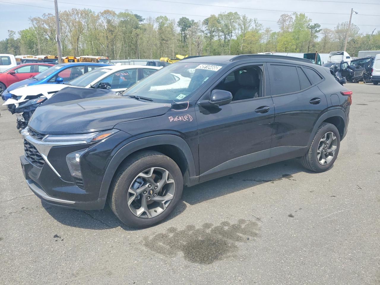 Salvage Chevrolet Trax Image