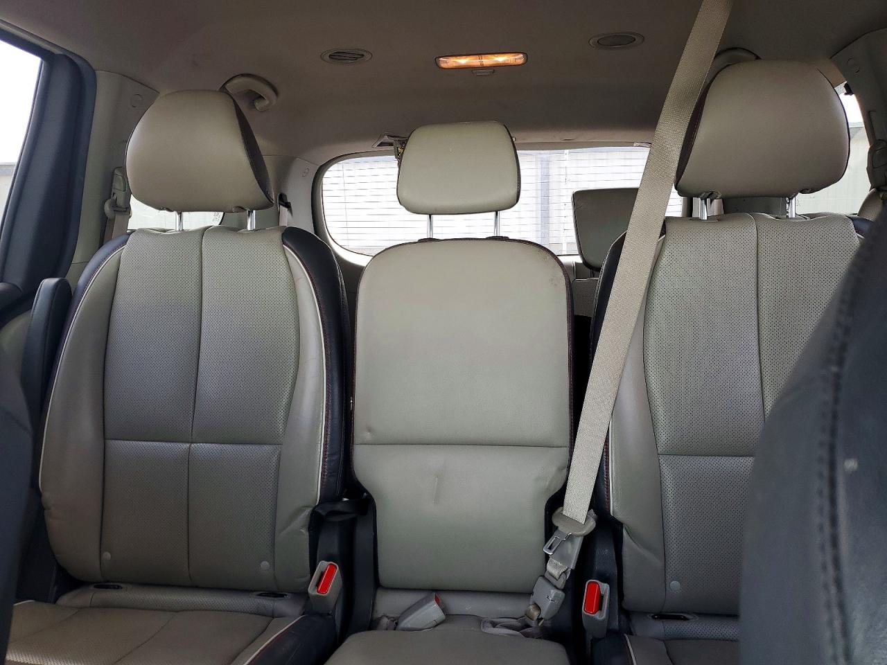 Kia Sedona Ex