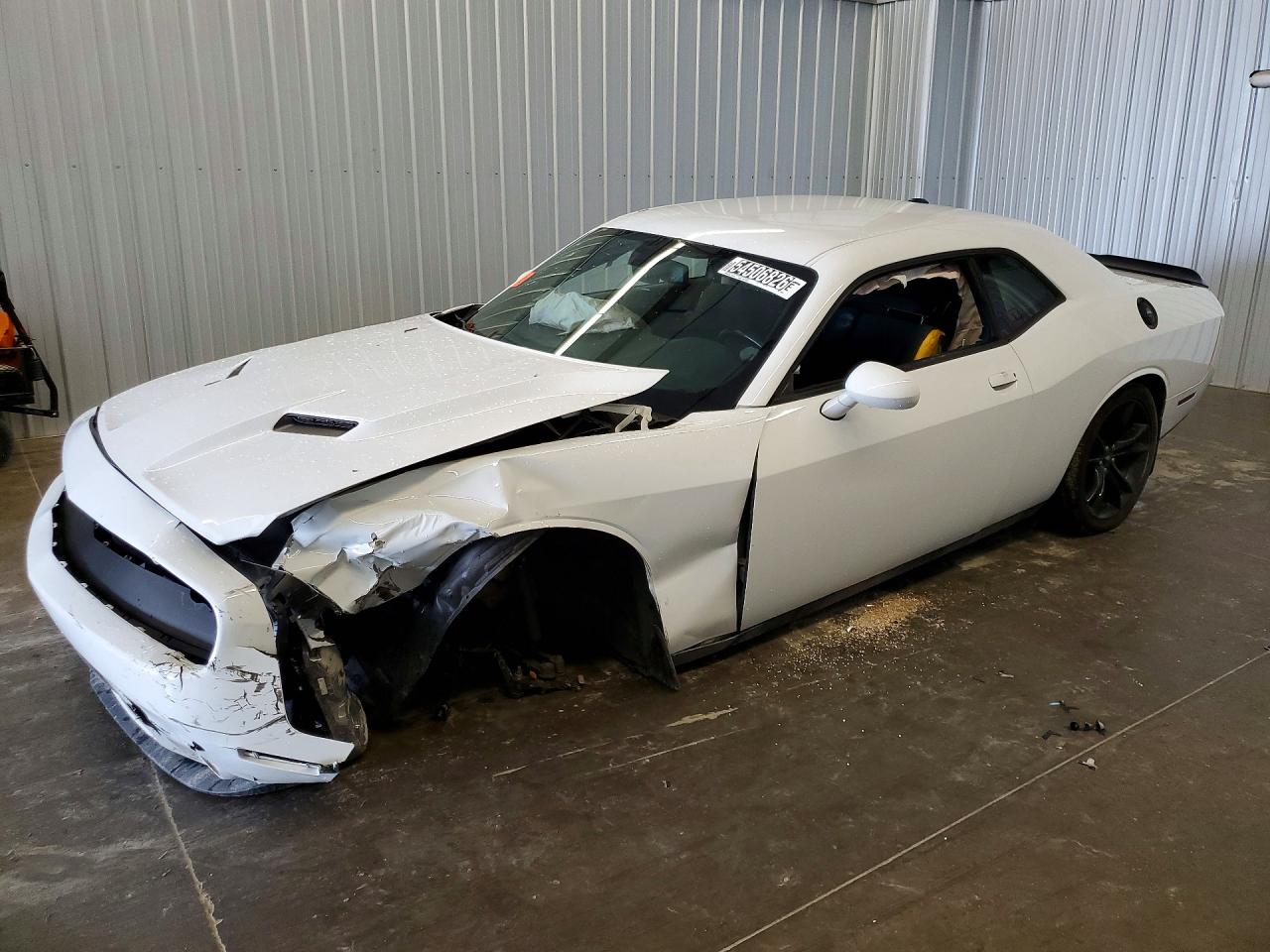 Salvage Dodge Challenger Image