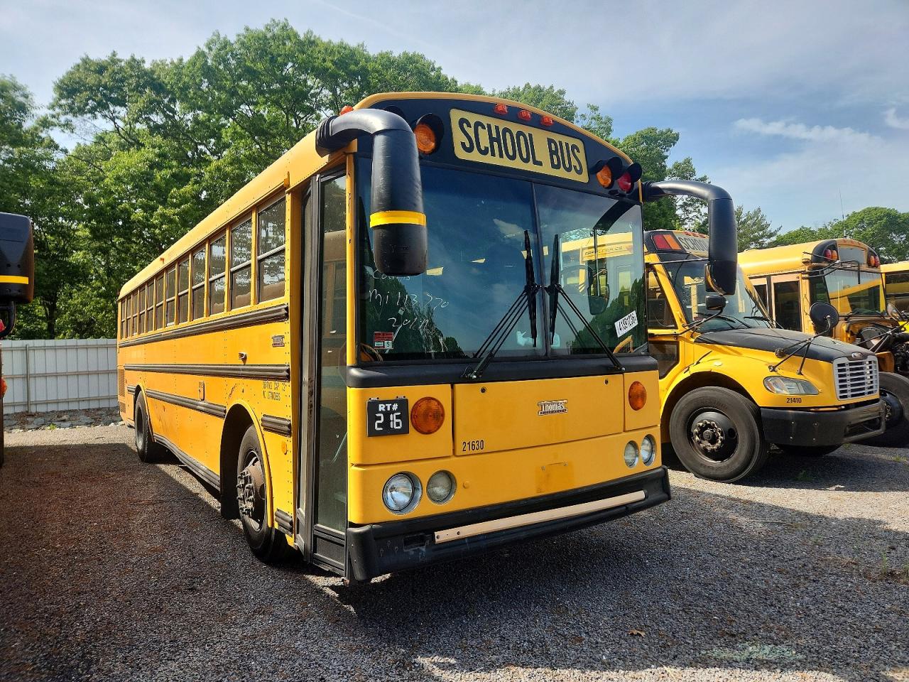 Salvage Thomas School Bus Image
