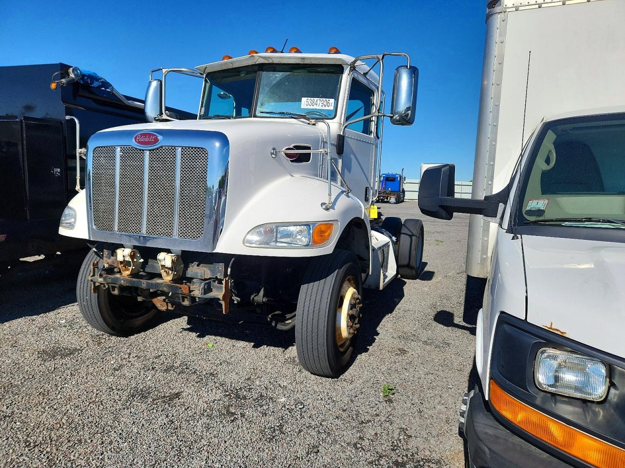 Peterbilt 348