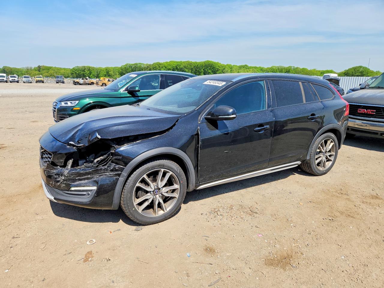 Salvage Volvo V60 Image