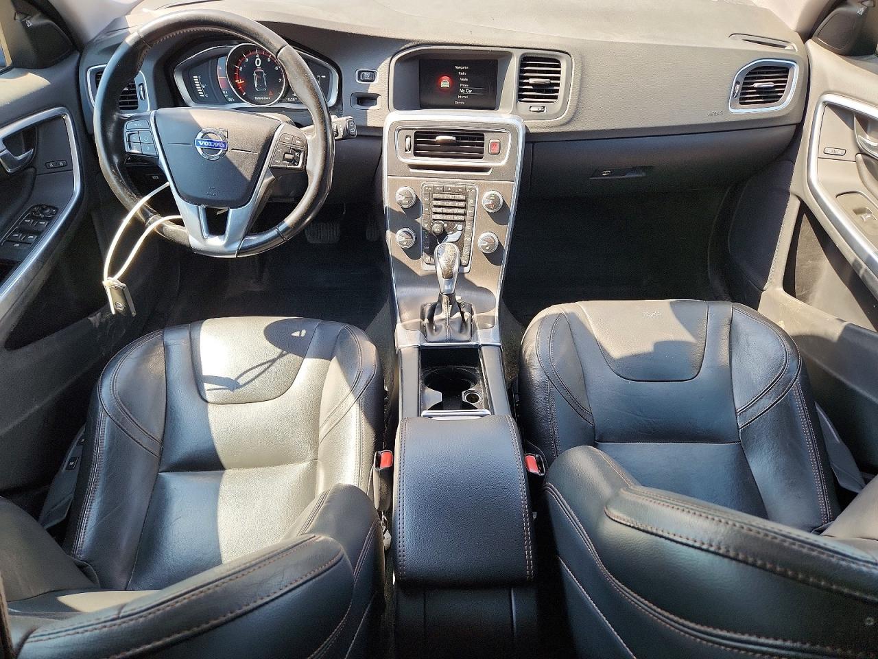 Volvo V60 Premier
