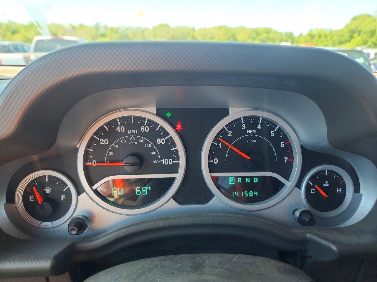 Jeep Wrangler Sahara