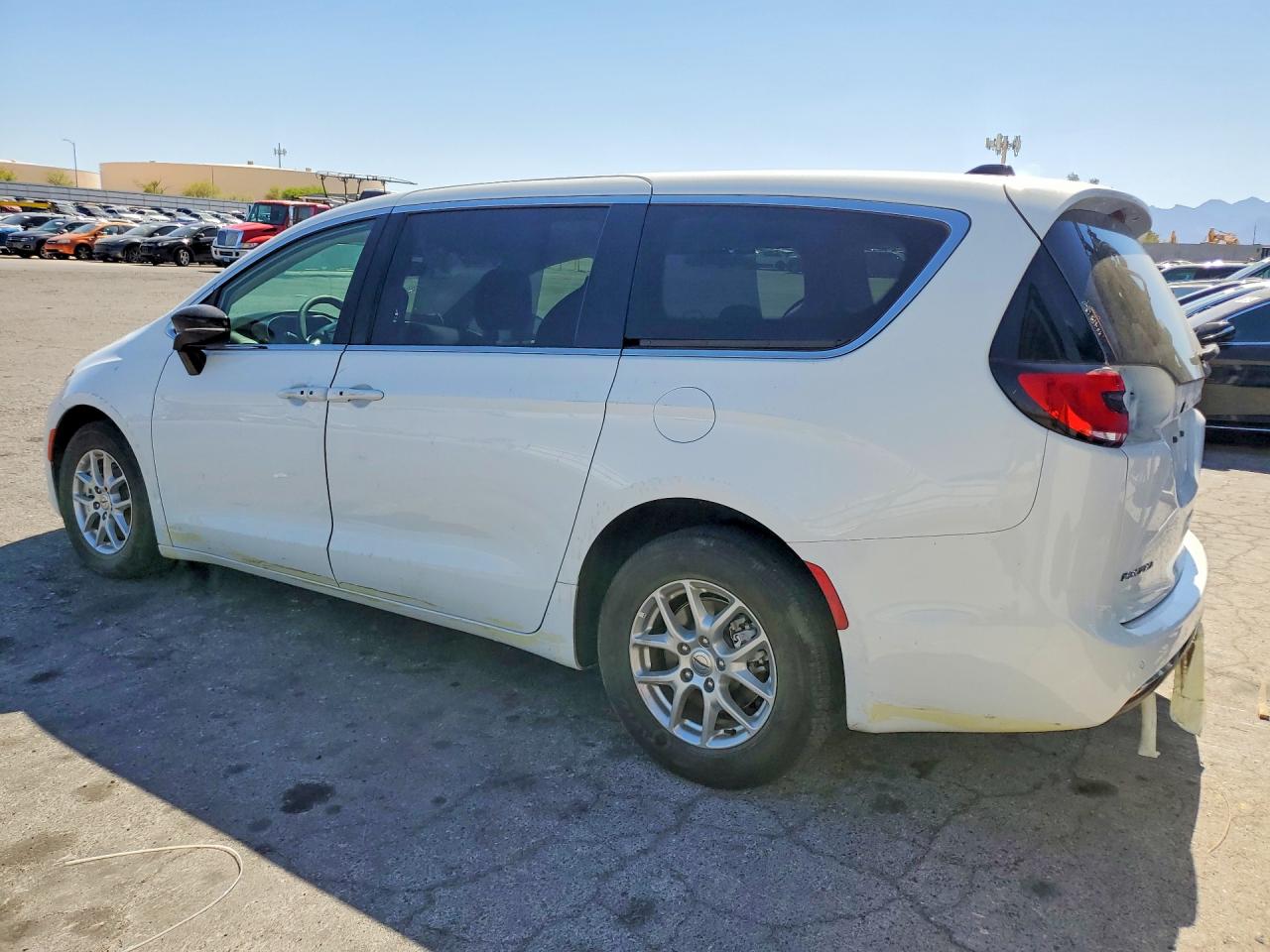 Chrysler Pacifica Touring L