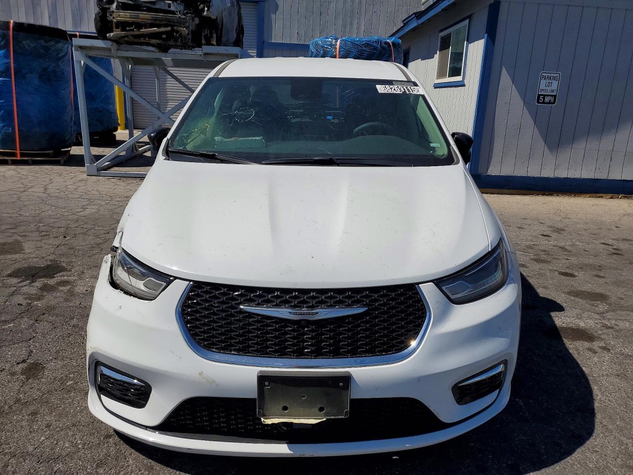 Chrysler Pacifica Touring L
