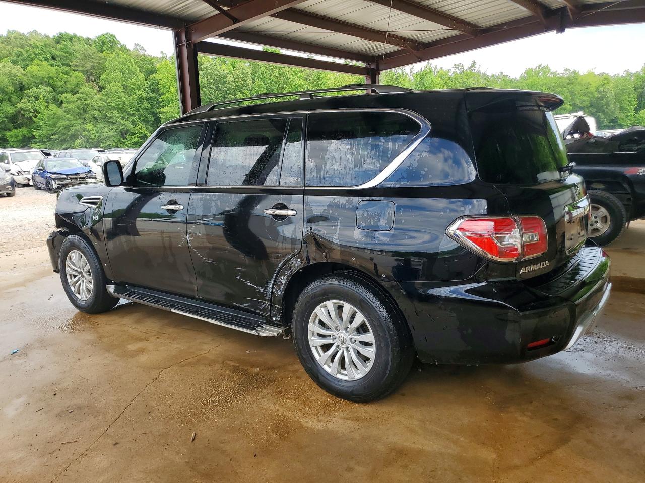Nissan Armada Sv