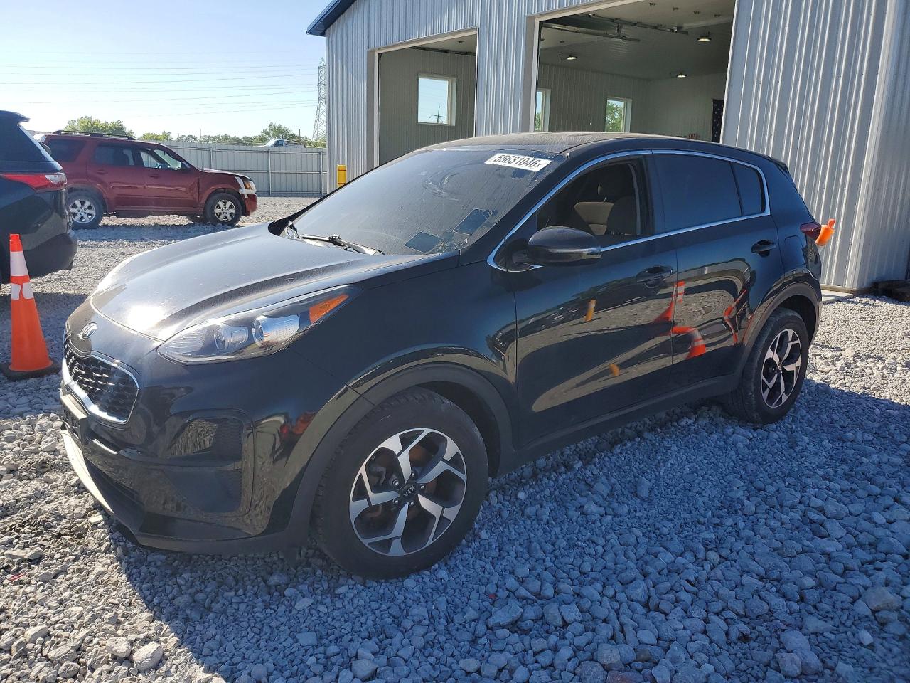Salvage Kia Sportage Image