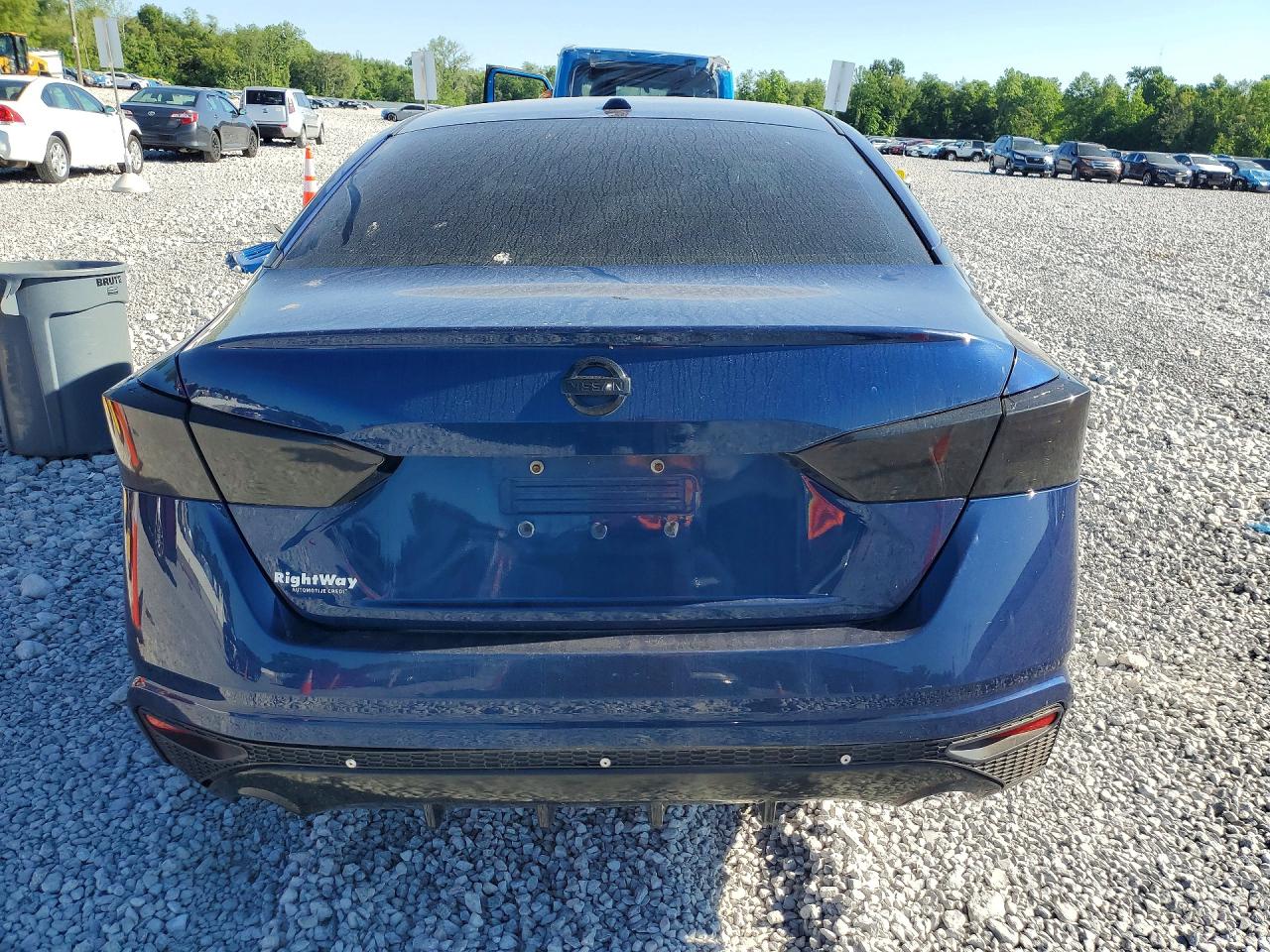 Nissan Altima Sr