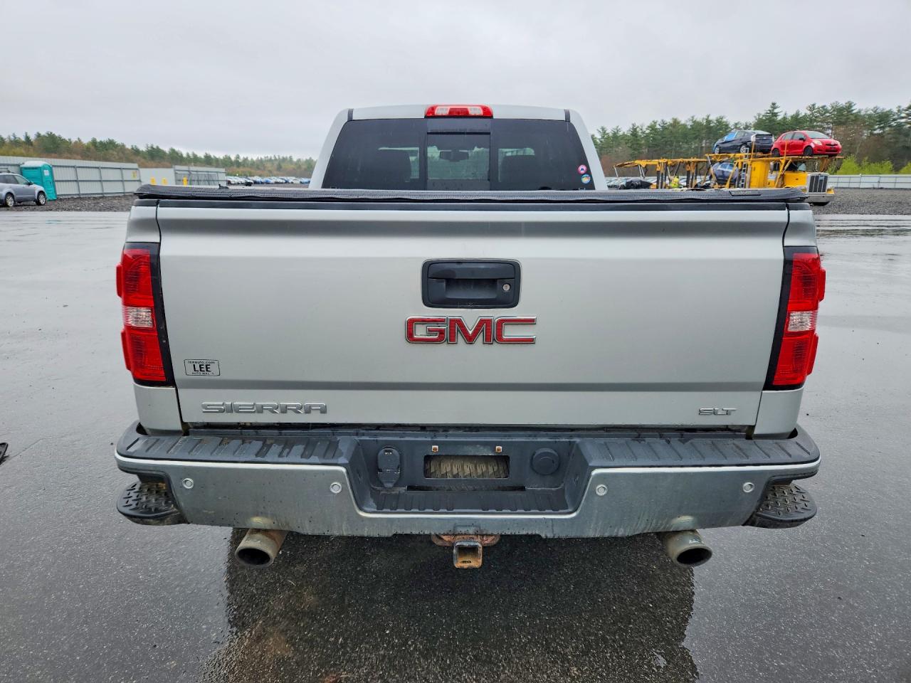 GMC Sierra