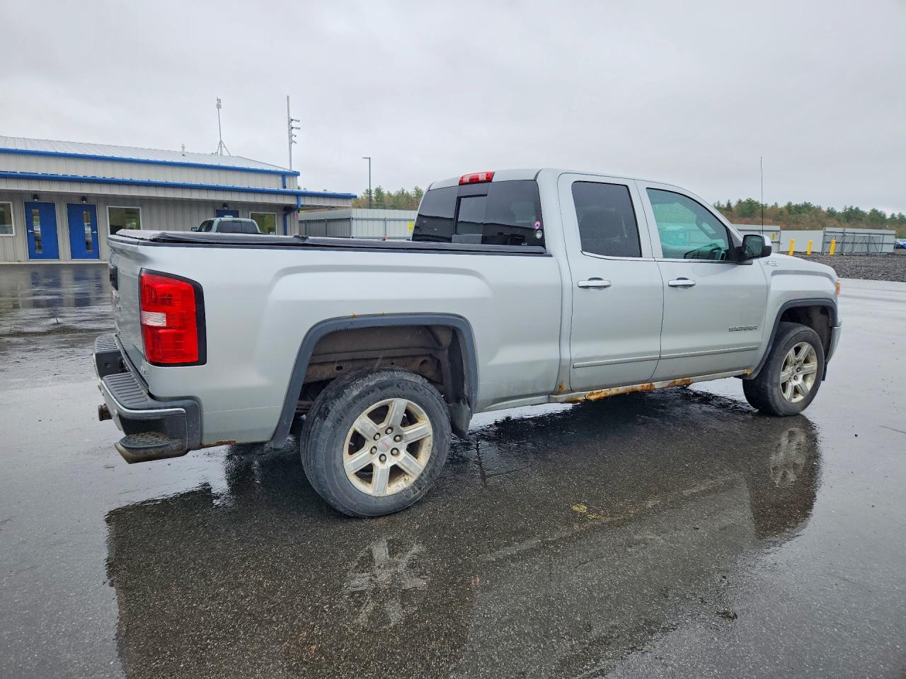 GMC Sierra