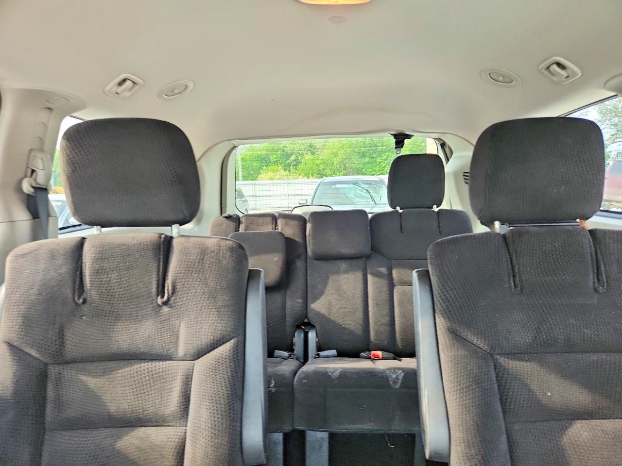 Dodge Caravan Sxt