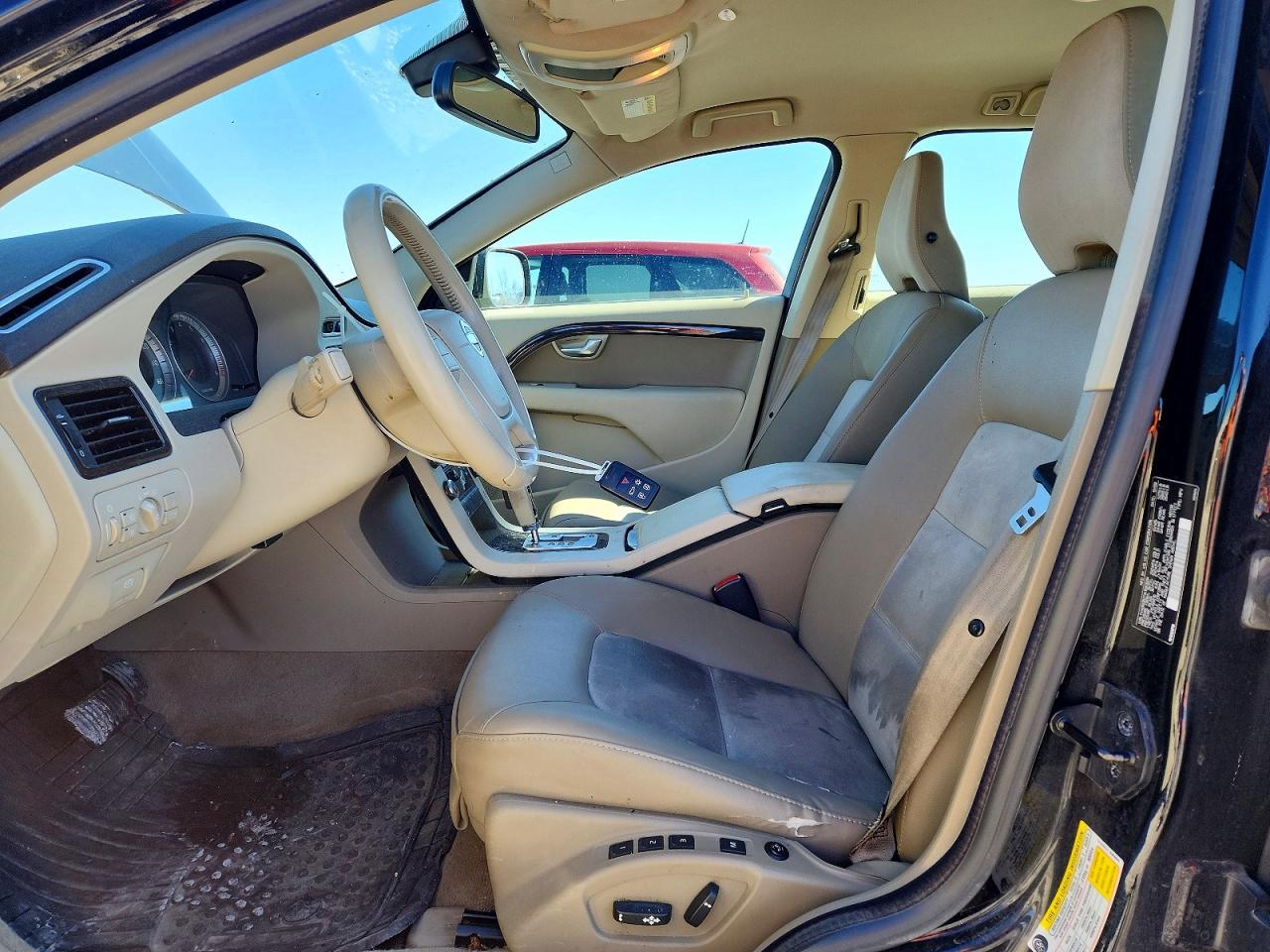 Volvo XC70 3.2