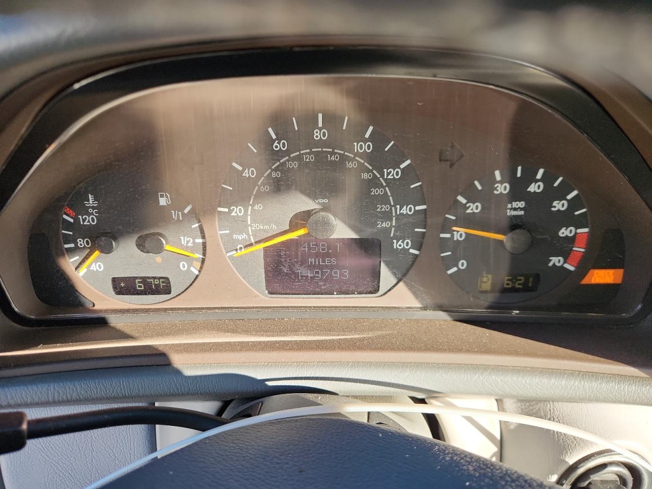 Mercedes-Benz Clk-class 320