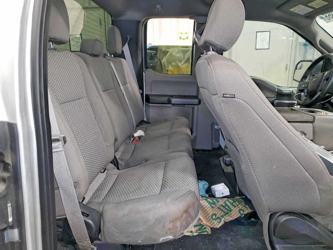 Ford F-150 Super Cab