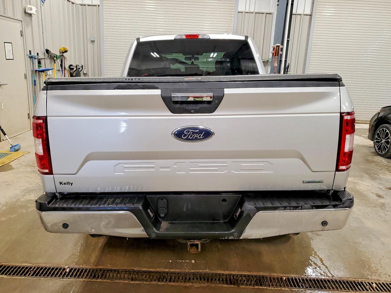 Ford F-150 Super Cab