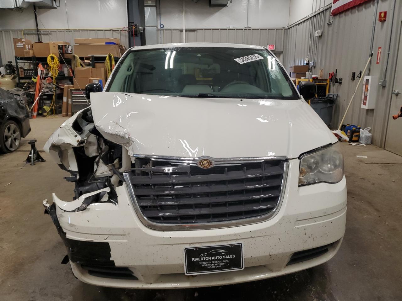 Chrysler Minivan Lx