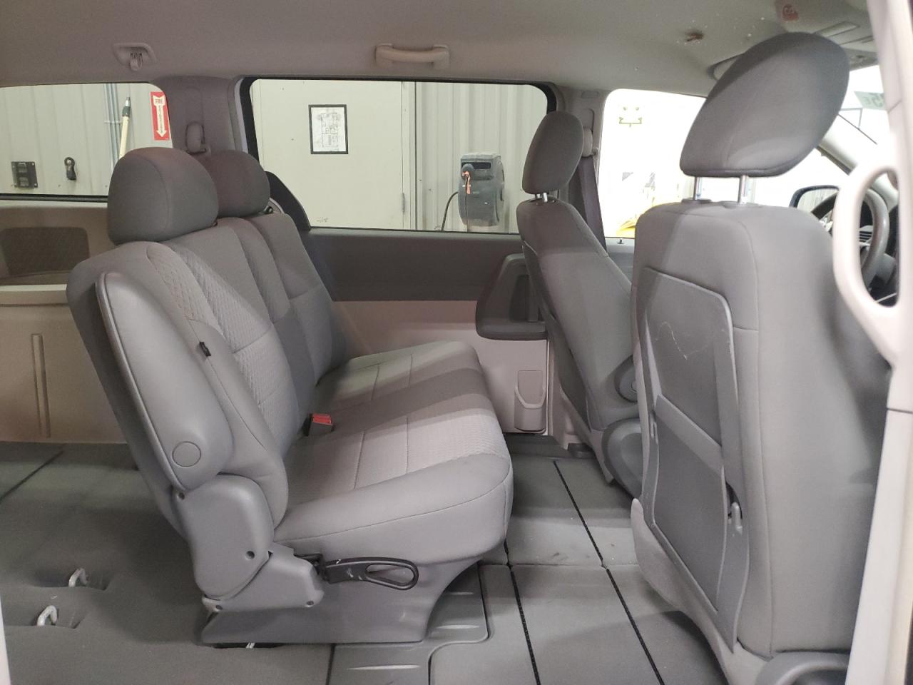 Chrysler Minivan Lx