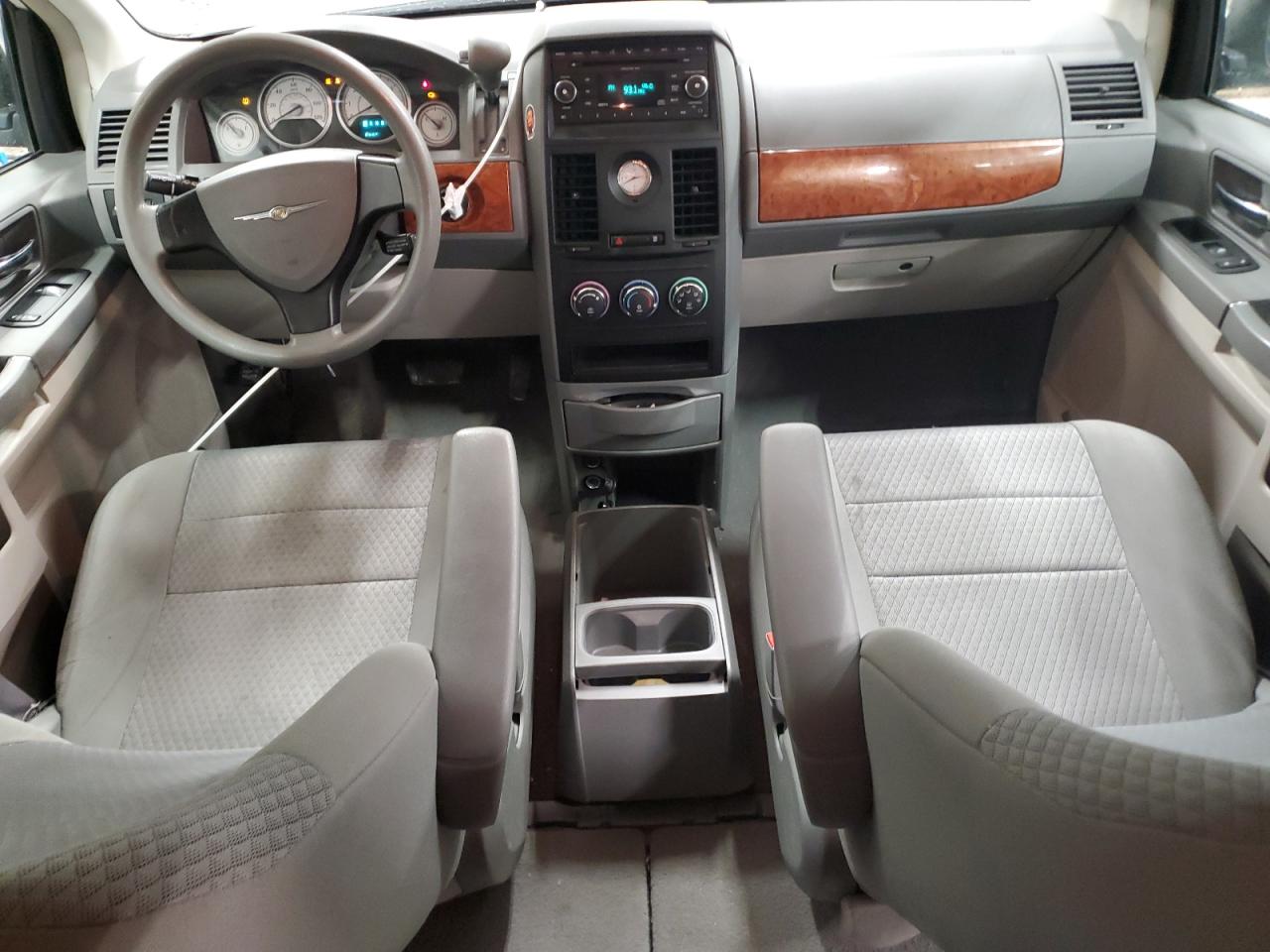 Chrysler Minivan Lx